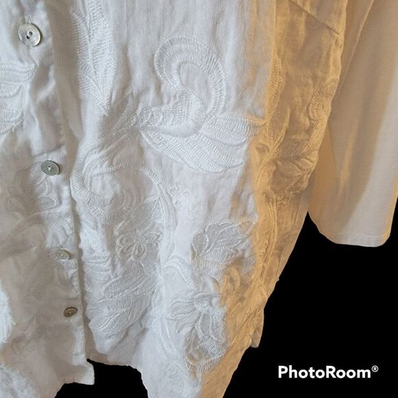 J. Jill Button Up Linen Top with Embroidery. Size L. - Picture 2 of 10